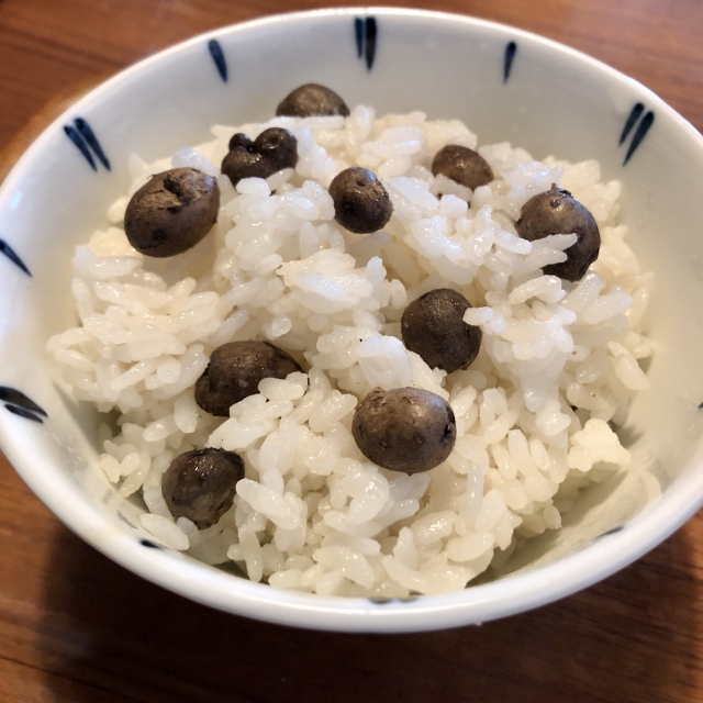 むかごご飯